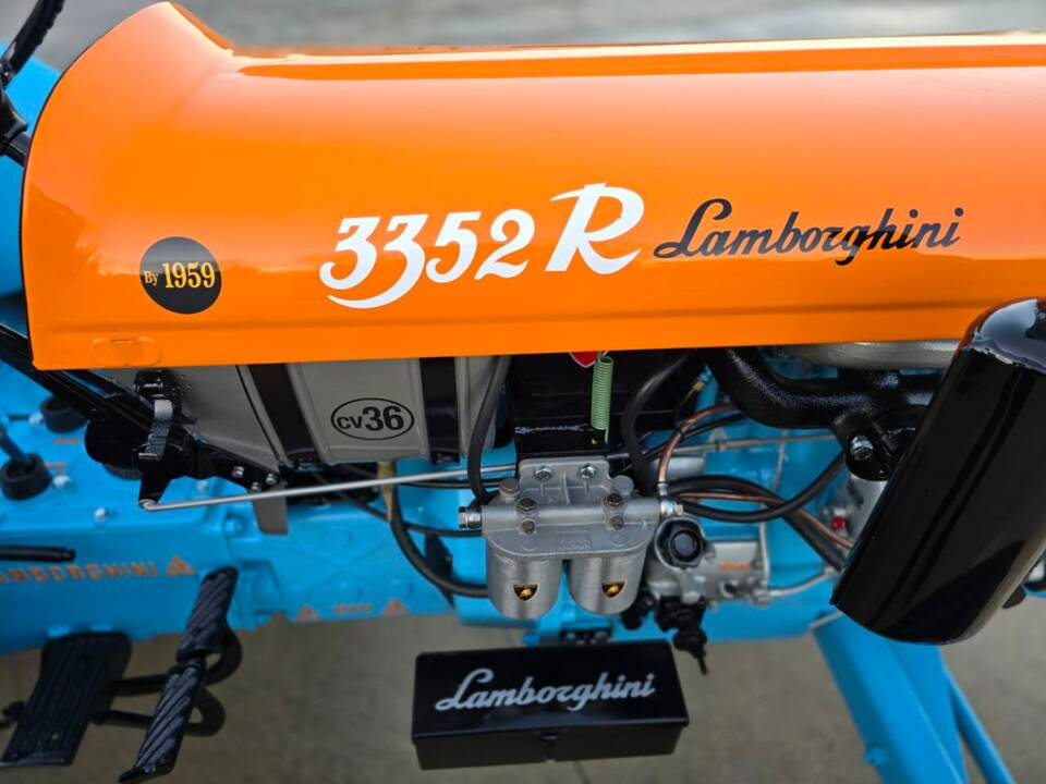 Imagen 82/89 de Lamborghini 3352 R (1959)