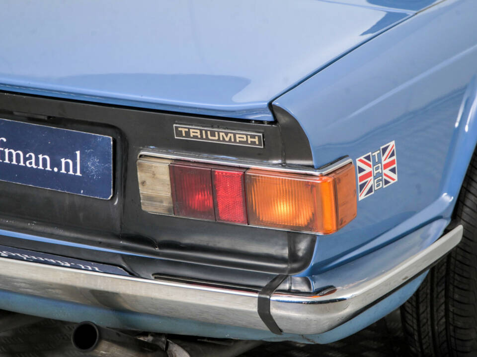 Immagine 31/50 di Triumph TR 6 (1973)