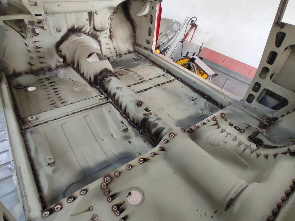 Image 61/99 of Alfa Romeo Giulia 1750 GT Am (1971)