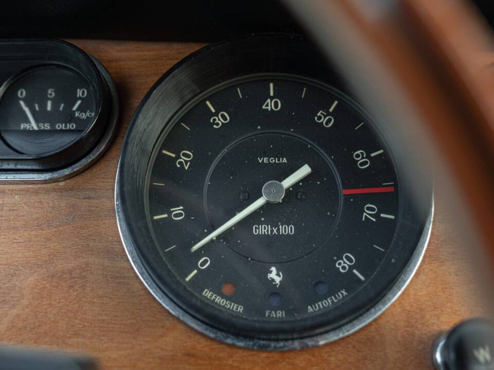 Afbeelding 49/50 van Ferrari 330 GT 2+2 (1964)