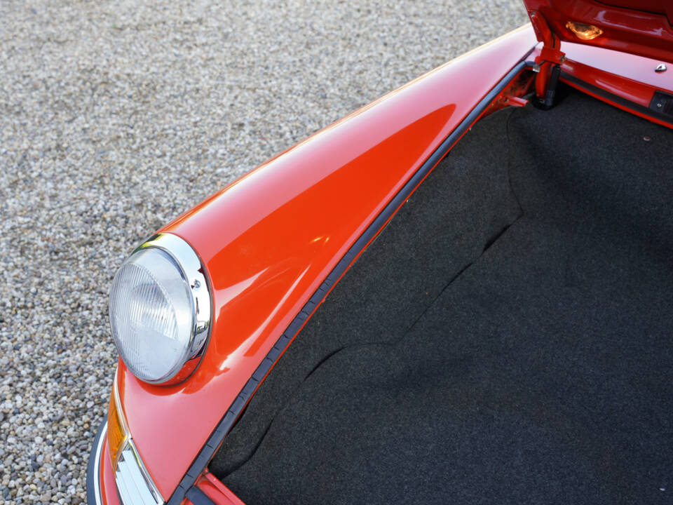 Image 14/50 of Porsche 911 2.2 T (1971)