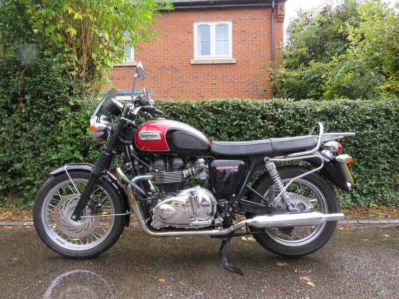 Imagen 2/36 de Triumph DUMMY (2014)