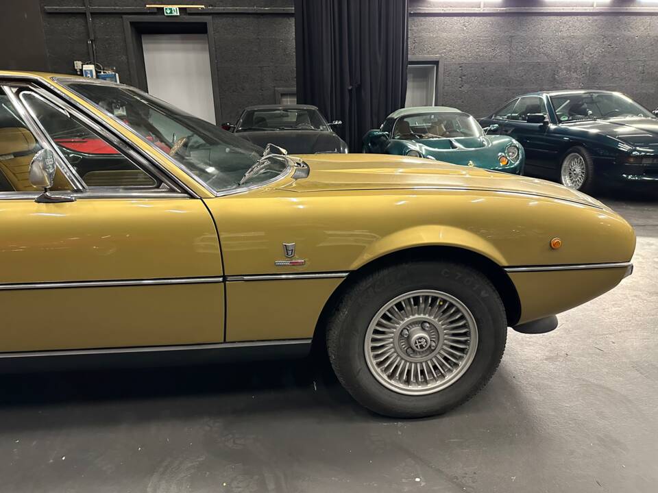 Bild 24/48 von Alfa Romeo Montreal (1977)