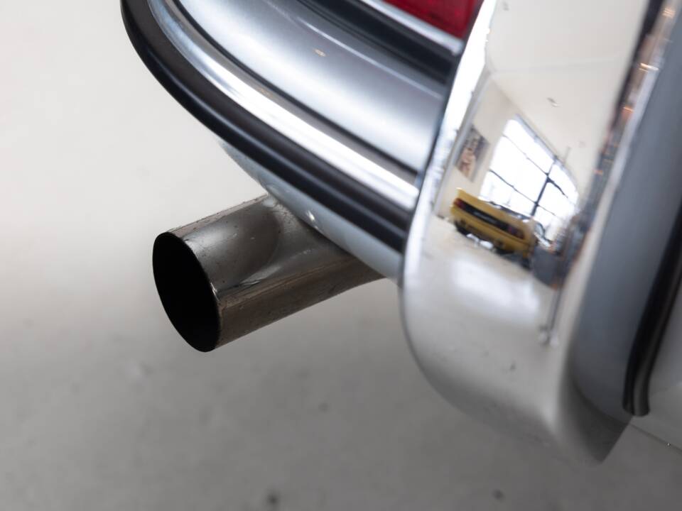 Image 28/34 of Porsche 911 2.0 S (1966)