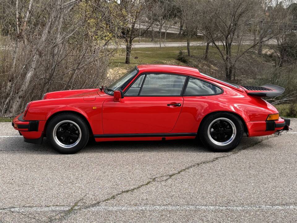 Bild 7/8 von Porsche 911 Carrera 3.2 (1984)