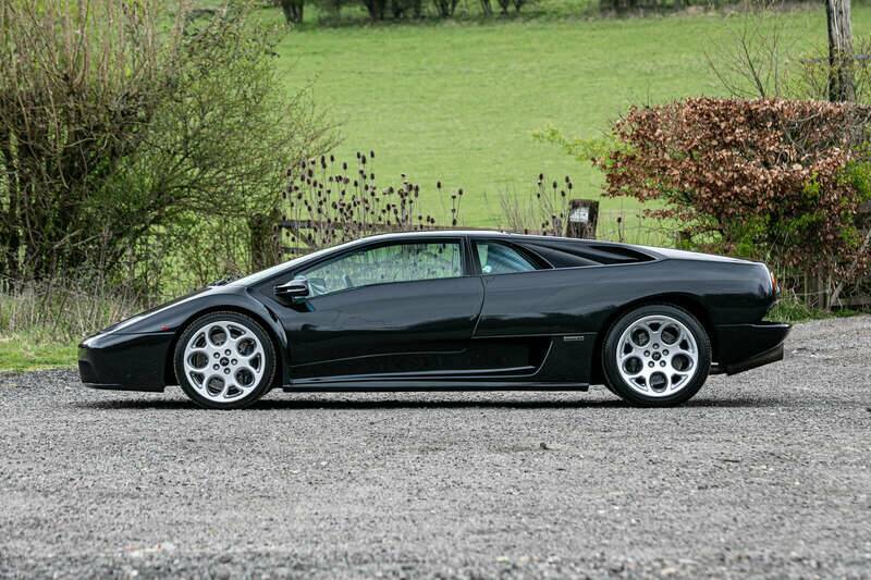 Image 5/43 of Lamborghini Diablo VT 6.0 (2000)