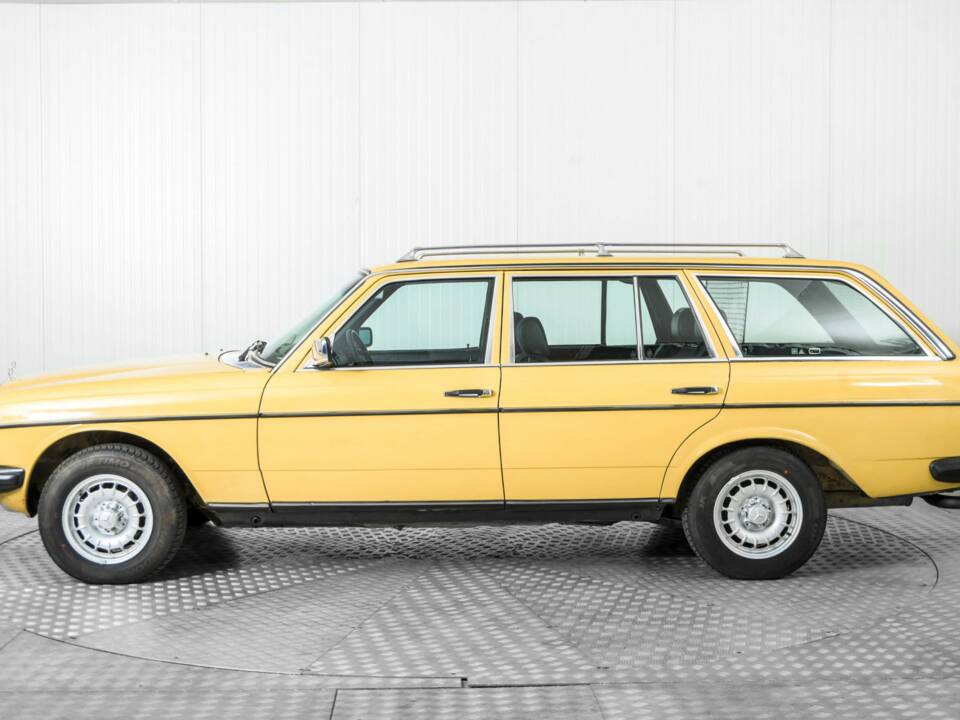 Bild 9/50 von Mercedes-Benz 300 TD Turbodiesel (1981)