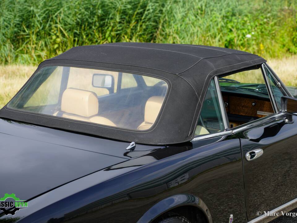 Image 35/42 of FIAT Spider 2000 (1981)