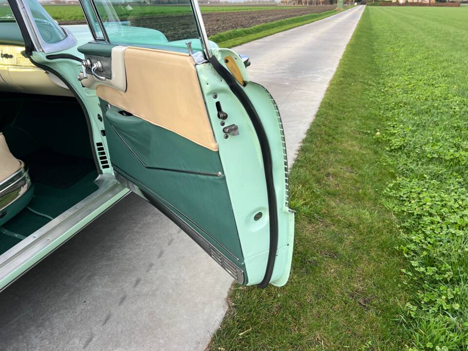 Image 57/83 of Cadillac 62 Convertible (1956)