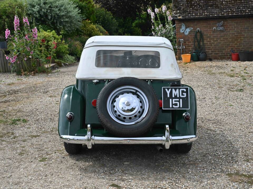 Image 18/50 of MG TD (1953)