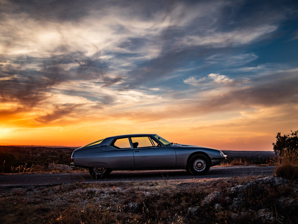 Image 48/50 of Citroën SM injection (1973)