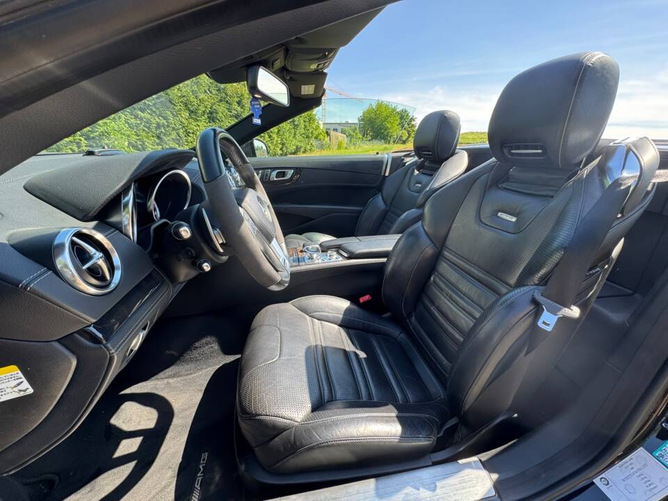 Bild 9/14 von Mercedes-Benz SL 63 AMG (2013)