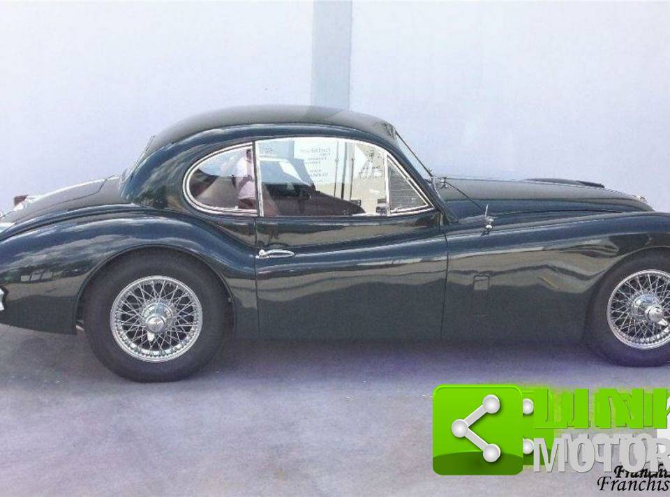 Image 4/10 of Jaguar XK 140 FHC (1955)