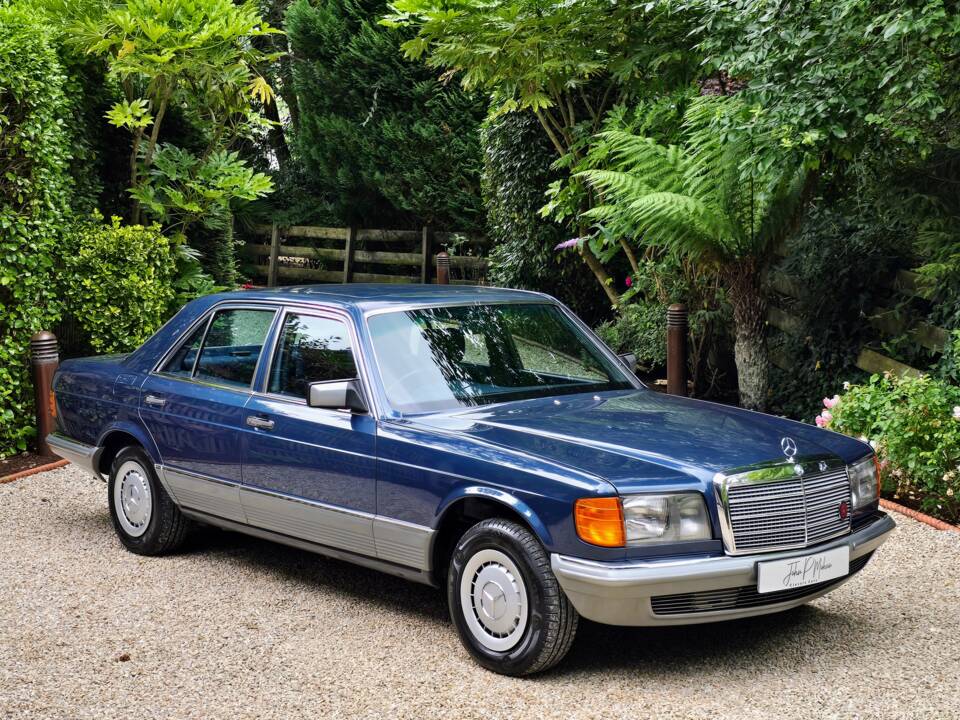 Afbeelding 10/88 van Mercedes-Benz 280 SE (1984)