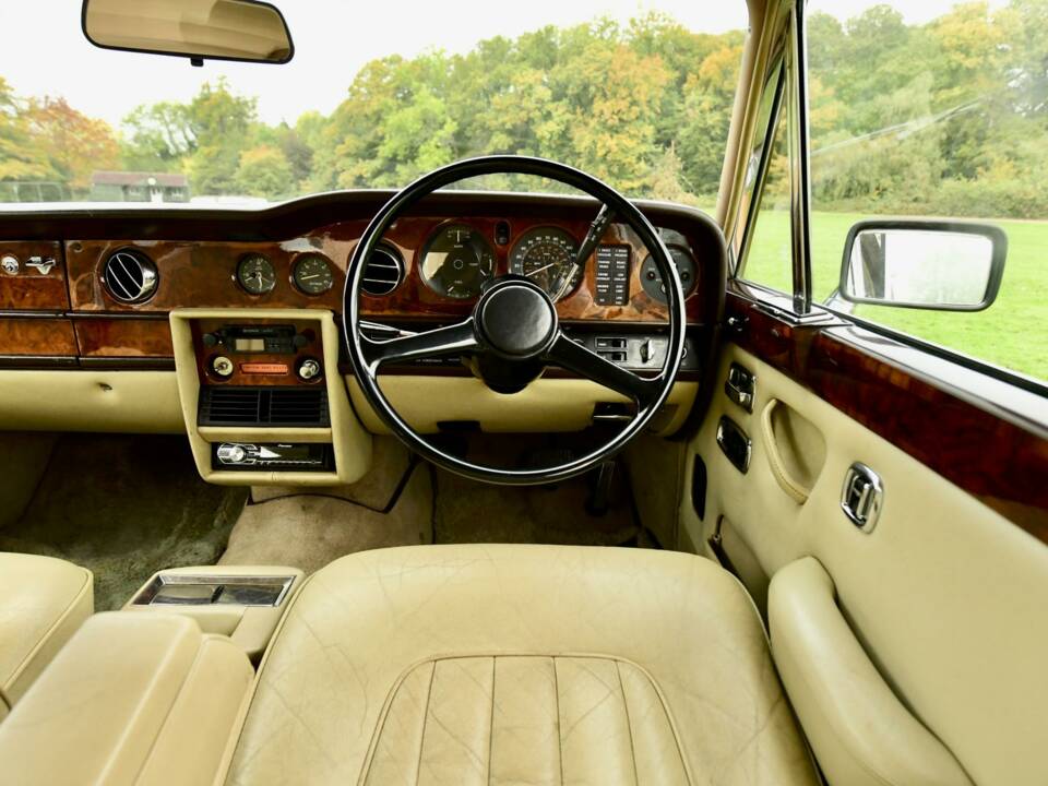 Bild 49/50 von Rolls-Royce Silver Shadow II (1979)