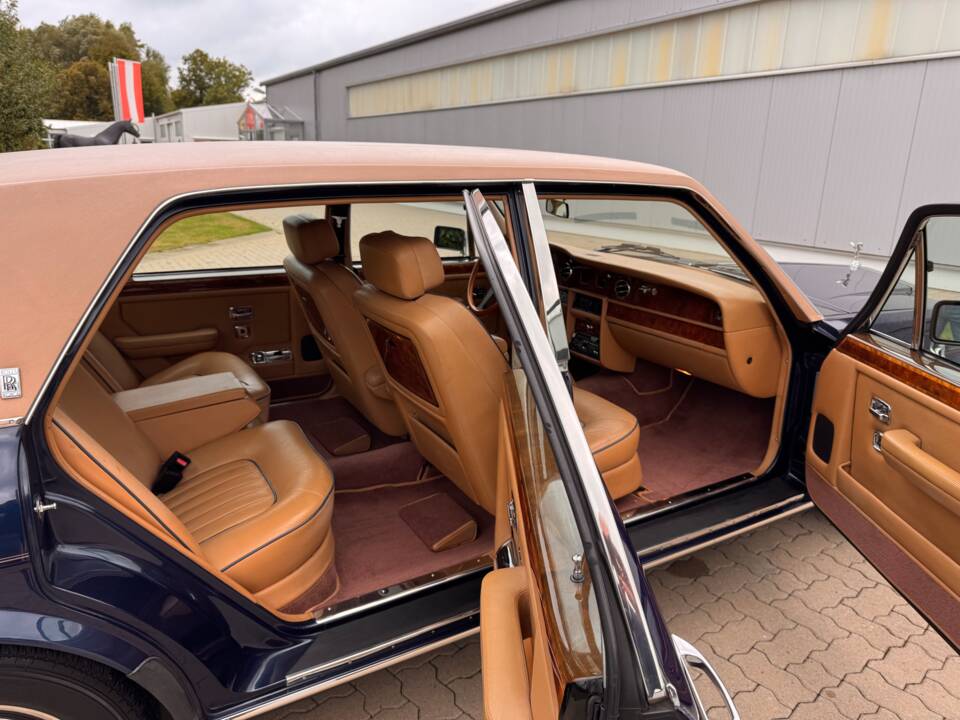 Bild 38/70 von Rolls-Royce Silver Spur (1988)