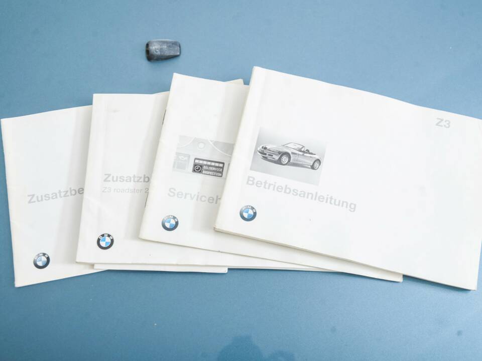 Immagine 39/50 di BMW Z3 2.8 (1998)