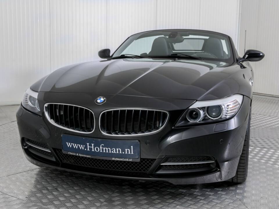 Image 29/50 of BMW Z4 sDrive23i (2010)