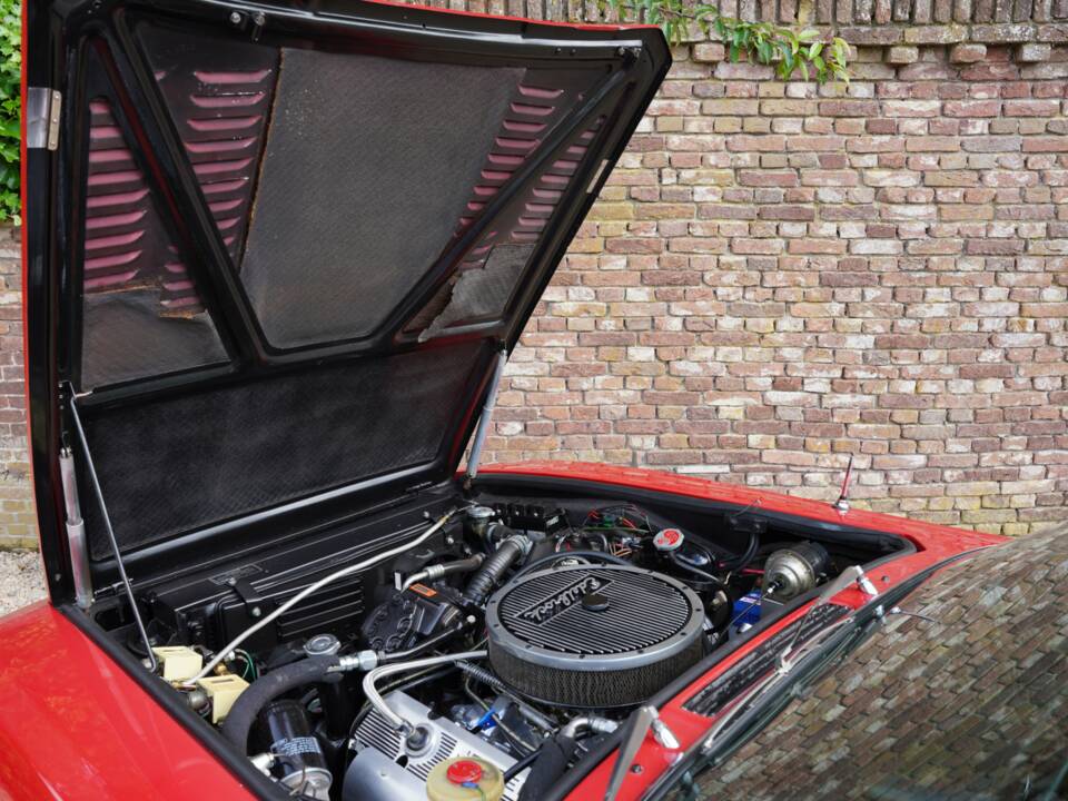 Image 9/50 of Jensen Interceptor MK III (1976)