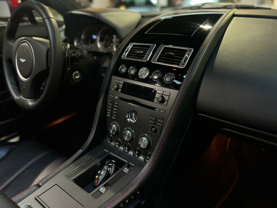 Imagen 19/60 de Aston Martin V8 Vantage Roadster (2008)