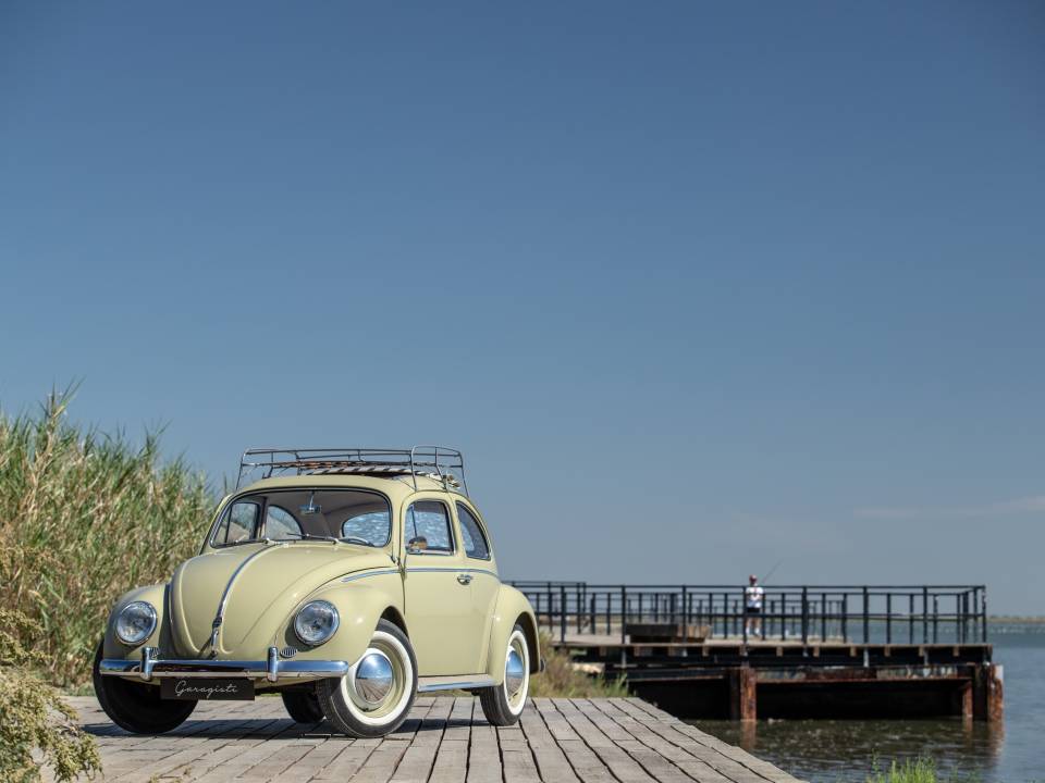 Image 4/26 of Volkswagen Beetle 1200 Standard &quot;Dickholmer&quot; (1959)