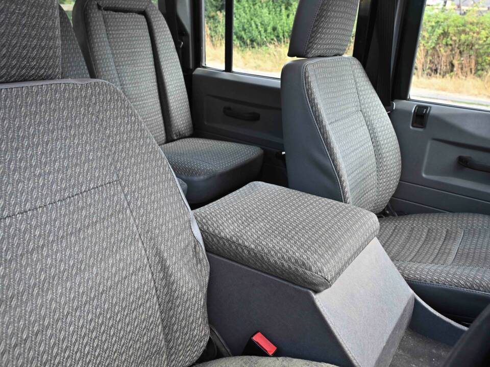 Image 46/50 of Land Rover Defender 110 300Tdi (1998)