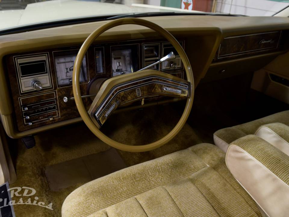 Bild 22/49 von Lincoln Continental Mark V (1979)