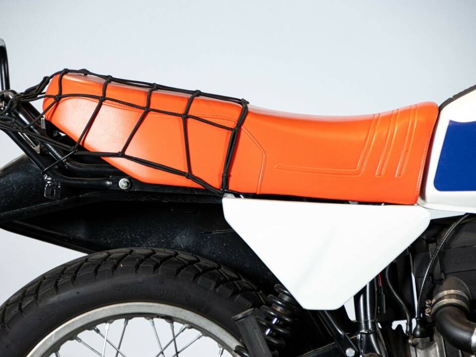 Image 31/50 of BMW R 80 GS (1983)