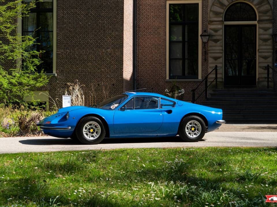 Bild 32/34 von Ferrari Dino 246 GT (1971)