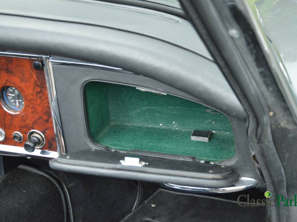 Image 47/50 of Jaguar XK 150 3.8 S DHC (1959)