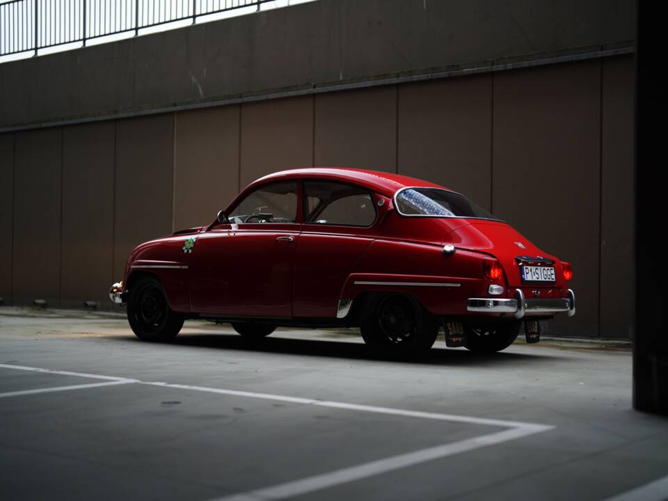 Image 6/100 of Saab 96 (1964)