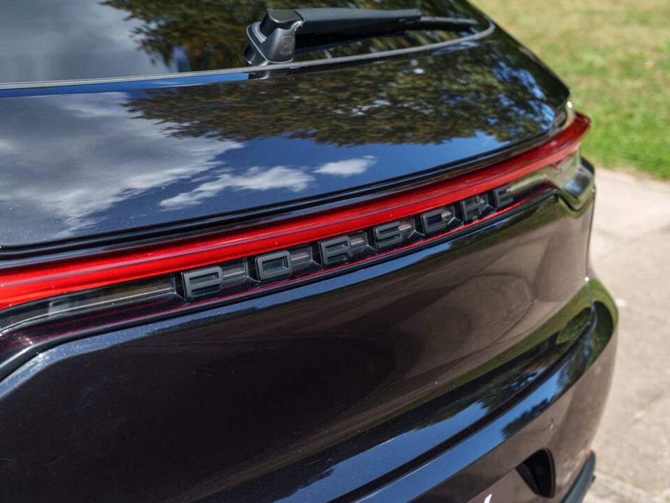 Bild 13/28 von Porsche Macan S (2020)