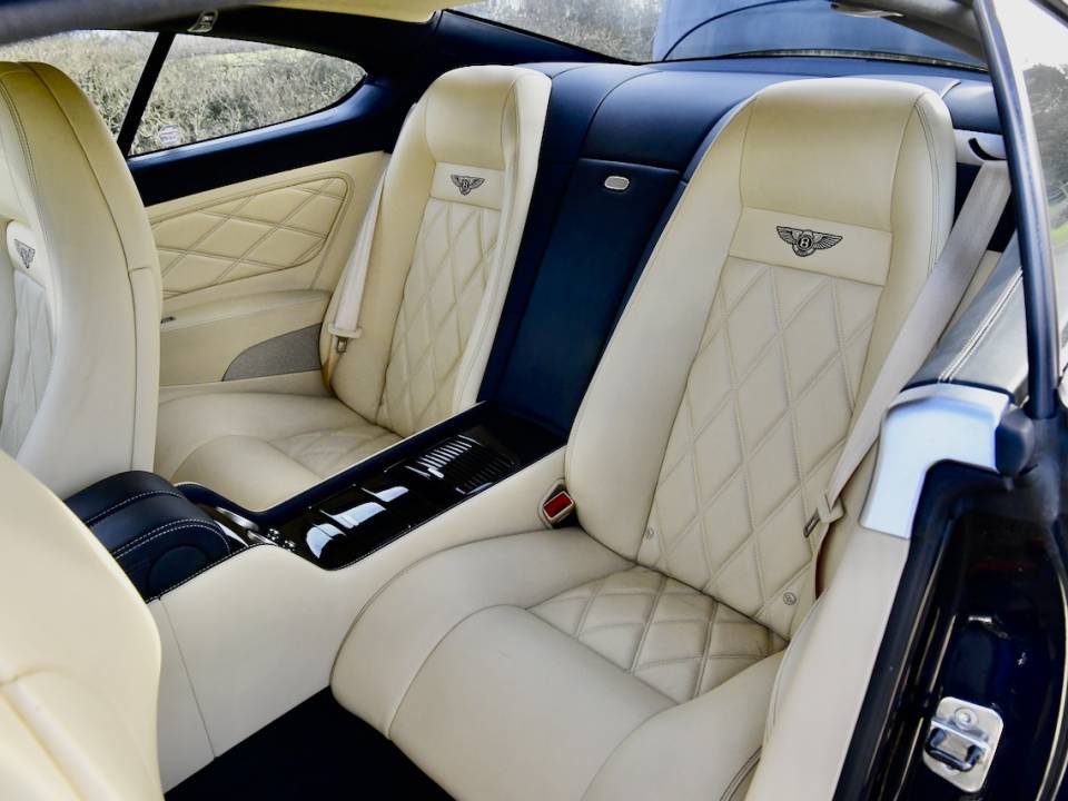 Bild 13/44 von Bentley Continental GT (2010)
