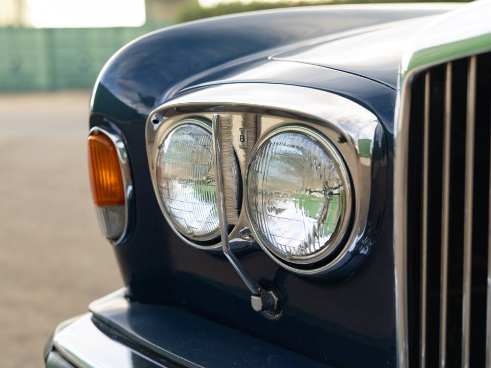 Bild 20/50 von Bentley T 2 (1980)