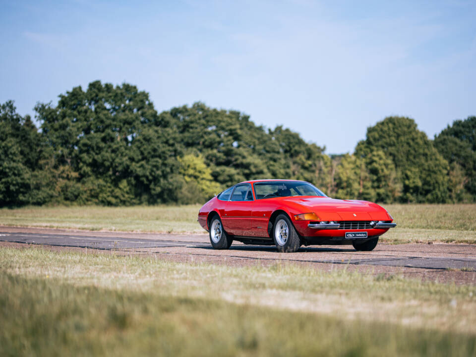 Immagine 11/50 di Ferrari 365 GTB&#x2F;4 Daytona (1973)