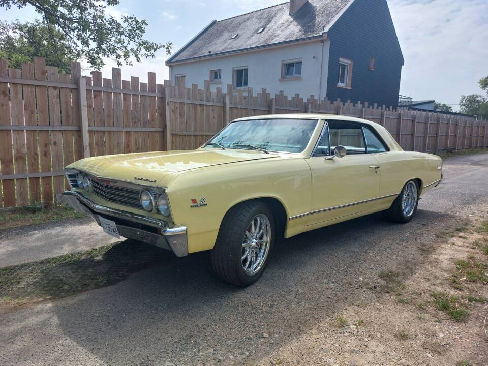 Image 1/13 of Chevrolet Chevelle Malibu Coupe (1967)