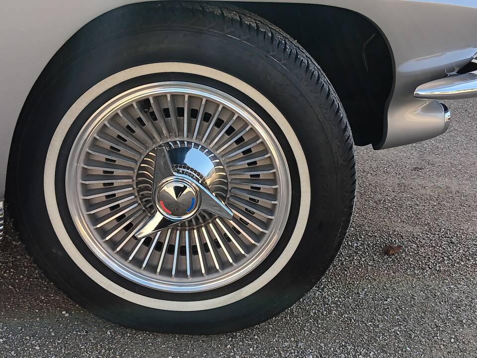 Image 35/35 of Chevrolet Corvette Sting Ray (1963)