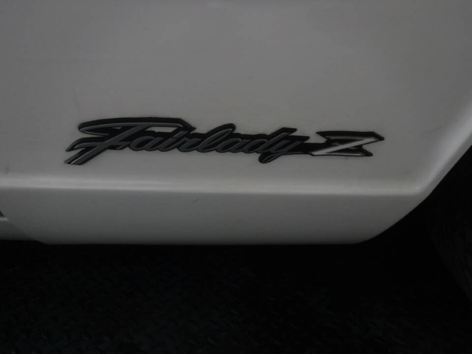 Image 22/50 of Datsun 240 Z (1972)