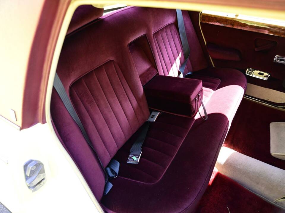 Bild 20/50 von Rolls-Royce Silver Shadow I (1977)
