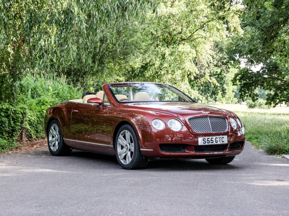 Bild 1/40 von Bentley Continental GTC (2007)