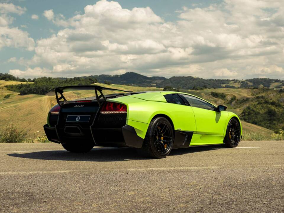 Image 5/25 de Lamborghini Murciélago LP670-4 SV (2009)