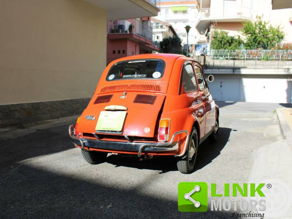 Image 9/10 of FIAT 500 L (1969)
