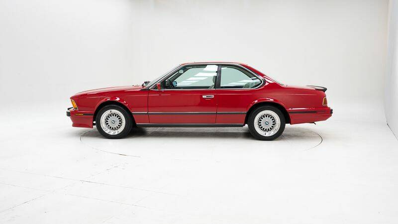 Imagen 8/15 de BMW M6 (1988)