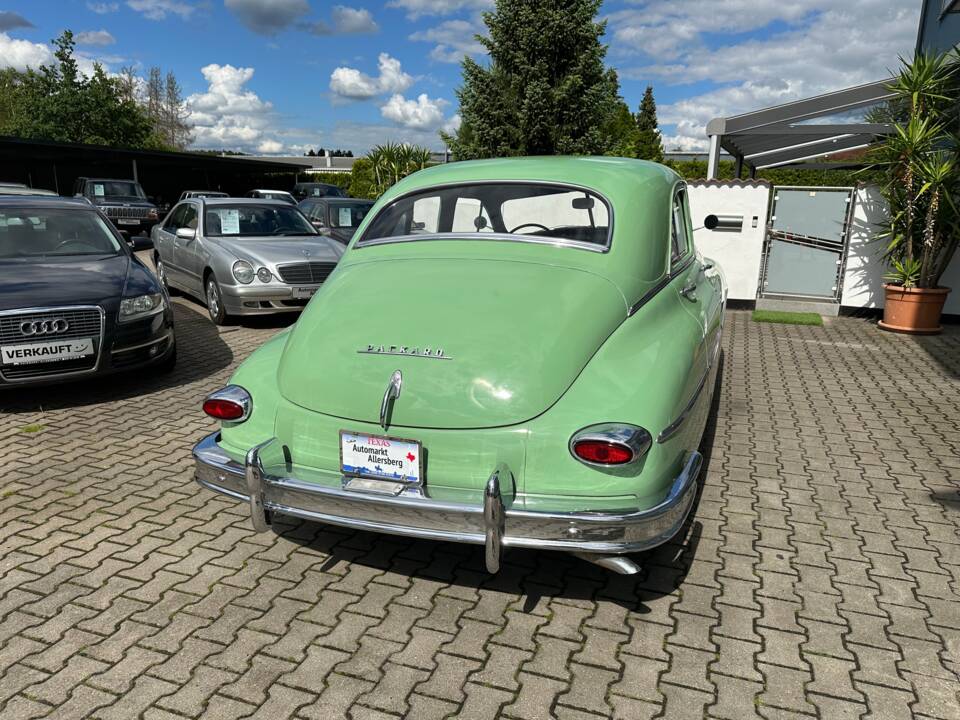 Image 6/82 of Packard Deluxe (1950)