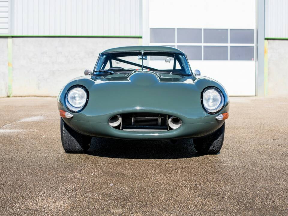 Imagen 2/20 de Jaguar E-Type 4.2 (1965)