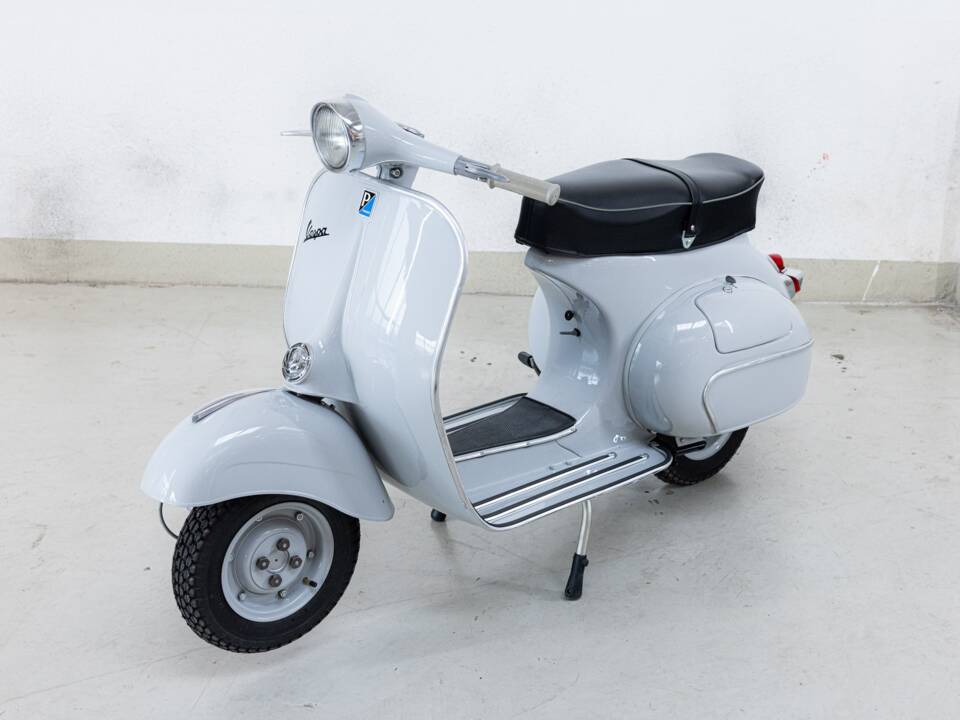 Image 21/21 of Piaggio Vespa 125 (1964)