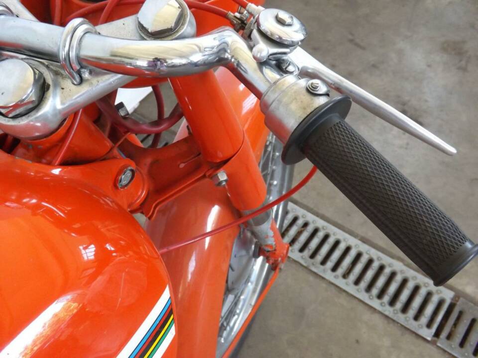 Image 15/50 de Gilera Giubileo 150 (1963)