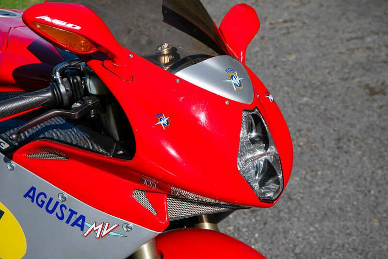 Immagine 5/30 di MV Agusta F4 1000 S (2004)