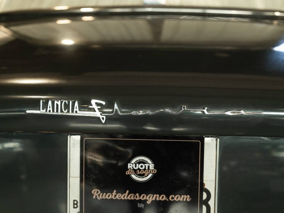 Image 19/43 de Lancia Flavia 1500 (1967)