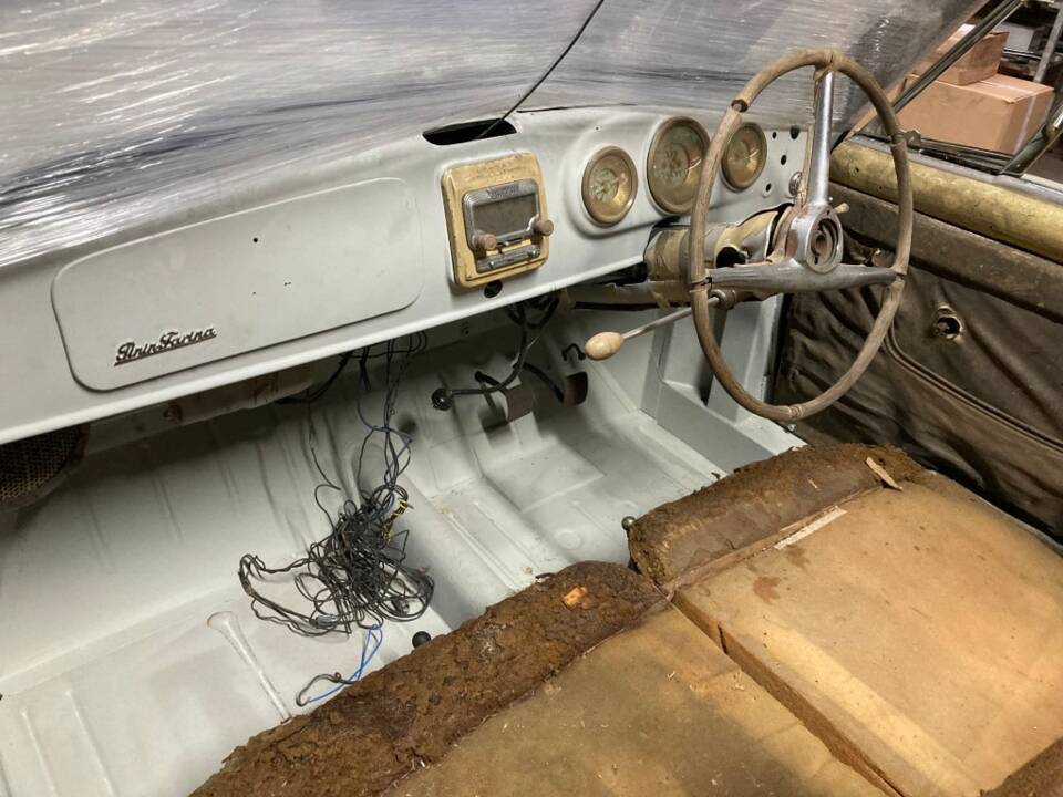 Immagine 6/50 di Lancia Aurelia B50 Pininfarina (1953)